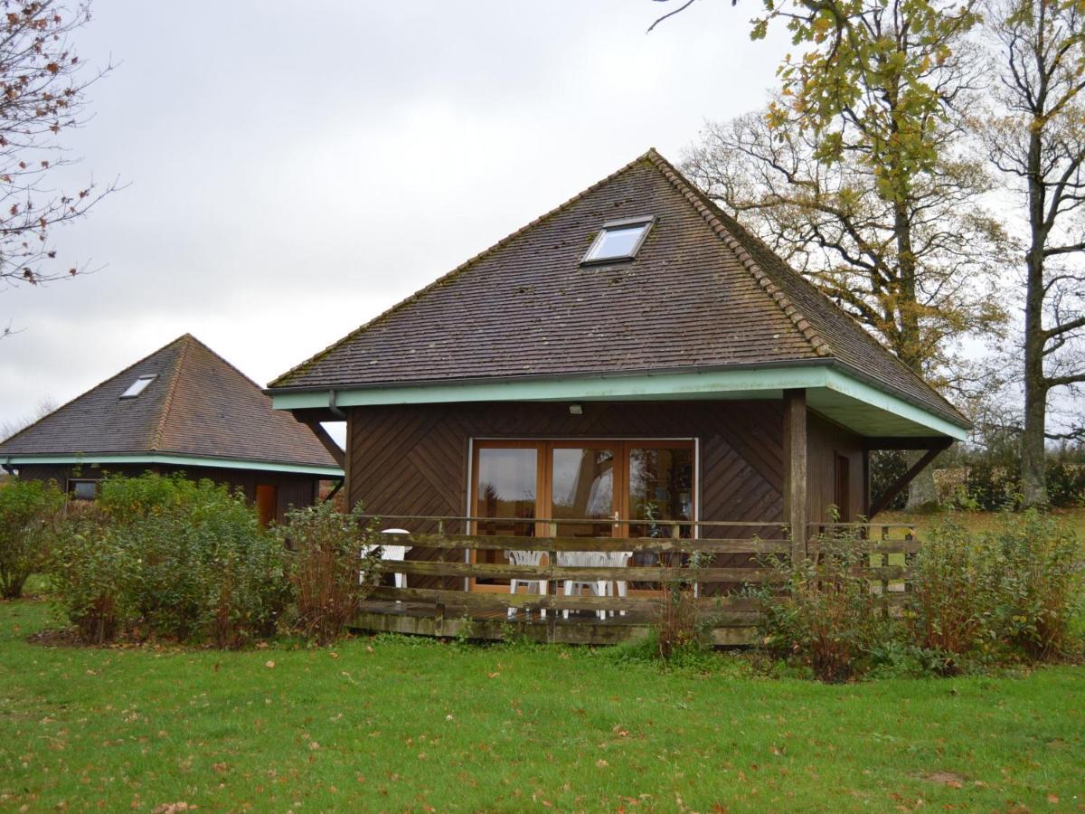 Chalet En Pleine Nature A Orsennes Avec Etang A Proximite, Ideal Pour 6 Personnes Et Animaux Admis - Fr-1-591-170 Экстерьер фото