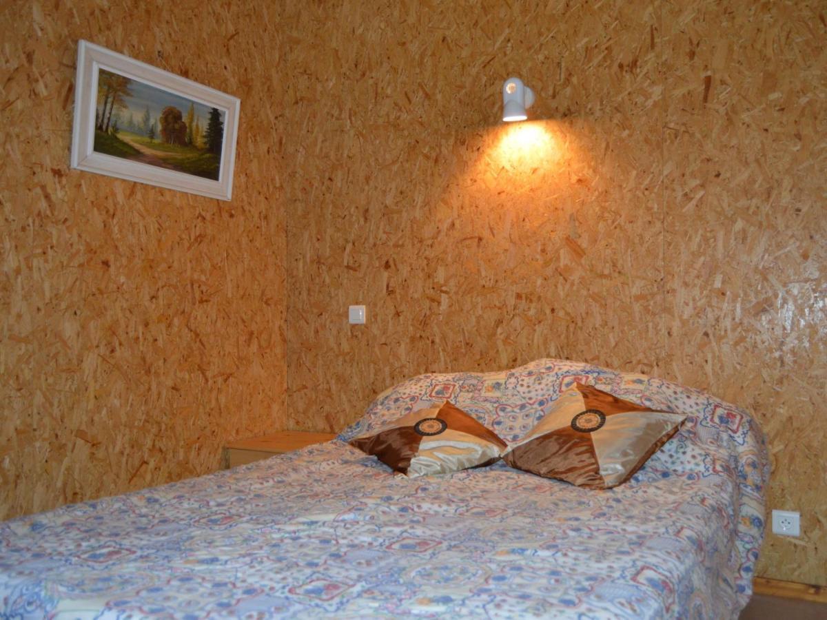 Chalet En Pleine Nature A Orsennes Avec Etang A Proximite, Ideal Pour 6 Personnes Et Animaux Admis - Fr-1-591-170 Экстерьер фото